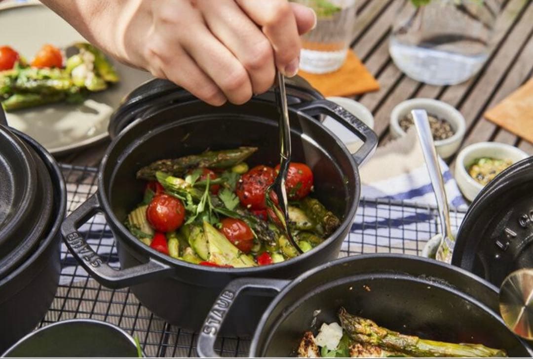 【専用】Staub Pico Cocotte Round 16cm Black