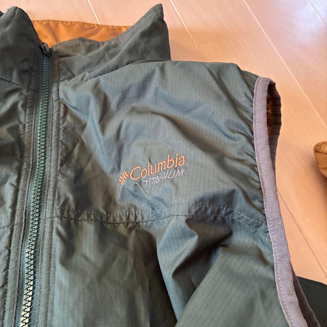 Columbia Titanium リバーシブルベスト　　サイズL