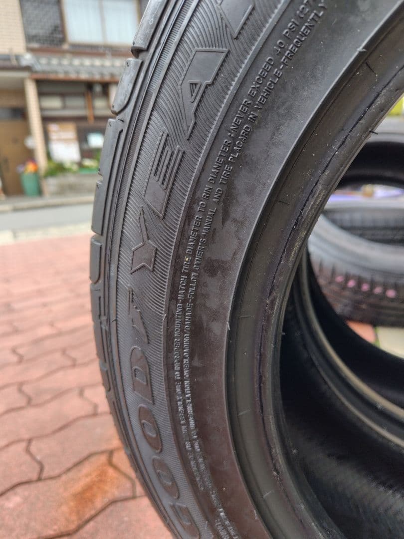 GOODYear LS EXE 225/55R17 2024年製 残り溝7mm