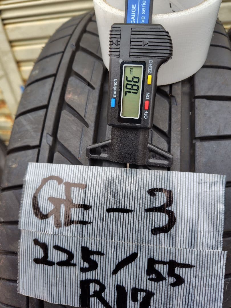 GOODYear LS EXE 225/55R17 2024年製 残り溝7mm
