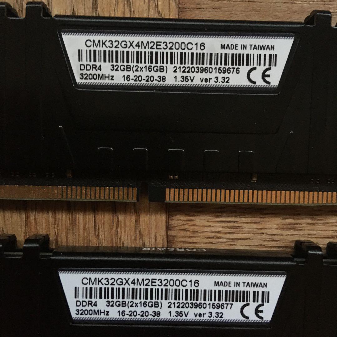 CORSAIR DDR4 3200MHz 2×16GB 32GB