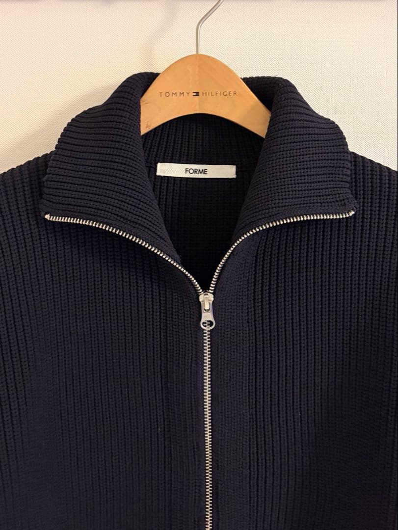 FORME ZIP KNIT CARDIGAN ネイビー　東原亜希さん