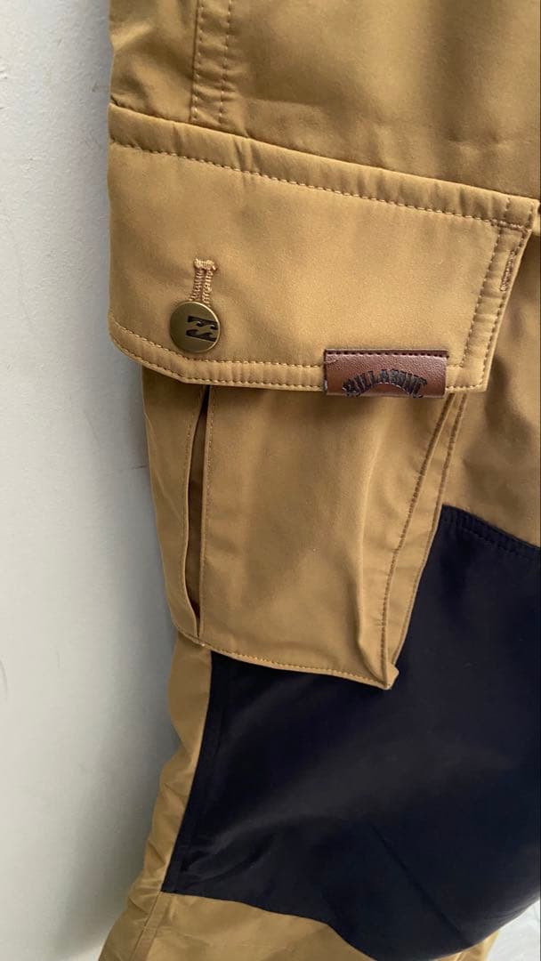 【上下セット】BILLABONG/ビラボン スノーウェア 上下セット XLサイズ