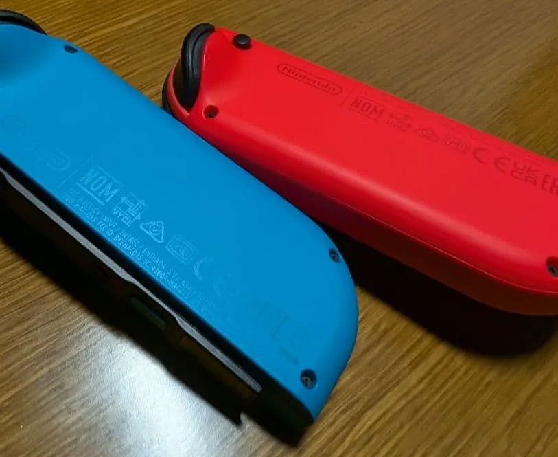 Nintendo Switch本体 青赤Joy-Con　SDカード256GB付き