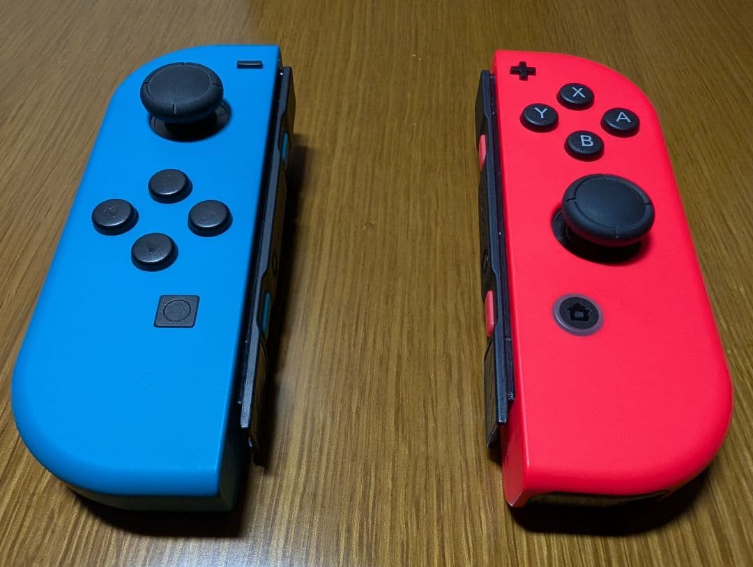 Nintendo Switch本体 青赤Joy-Con　SDカード256GB付き