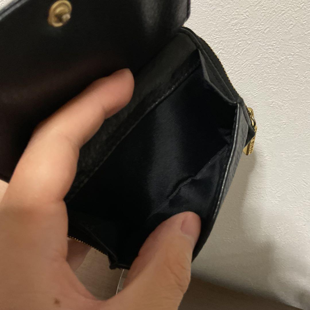 ☆開店セール☆小銭入未使用 美品 トリーバーチ レザー ロゴ スマート折り財布
