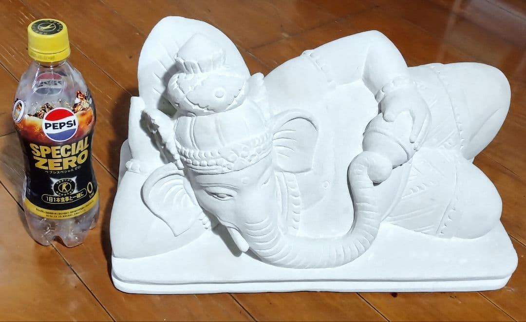 バリゾウの石像 パラスストーン手作り彫刻 高さ22cm重量12.5kg 置物