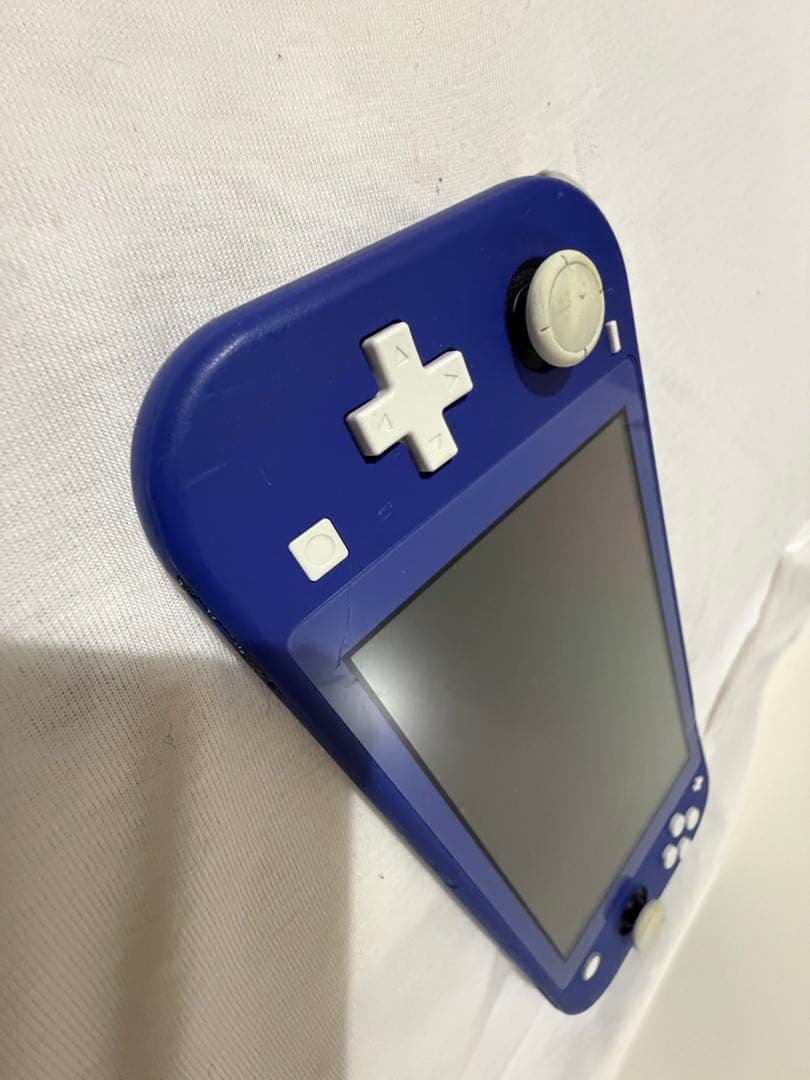 メ*ー様 switch lite 本体　ブルー　ニンテンドー