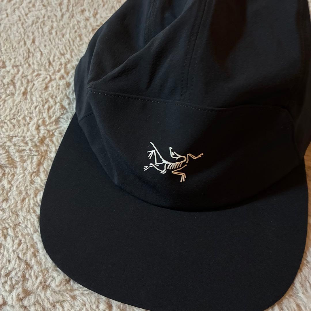 ARC’TERYX Gamma 5 Panel Cap