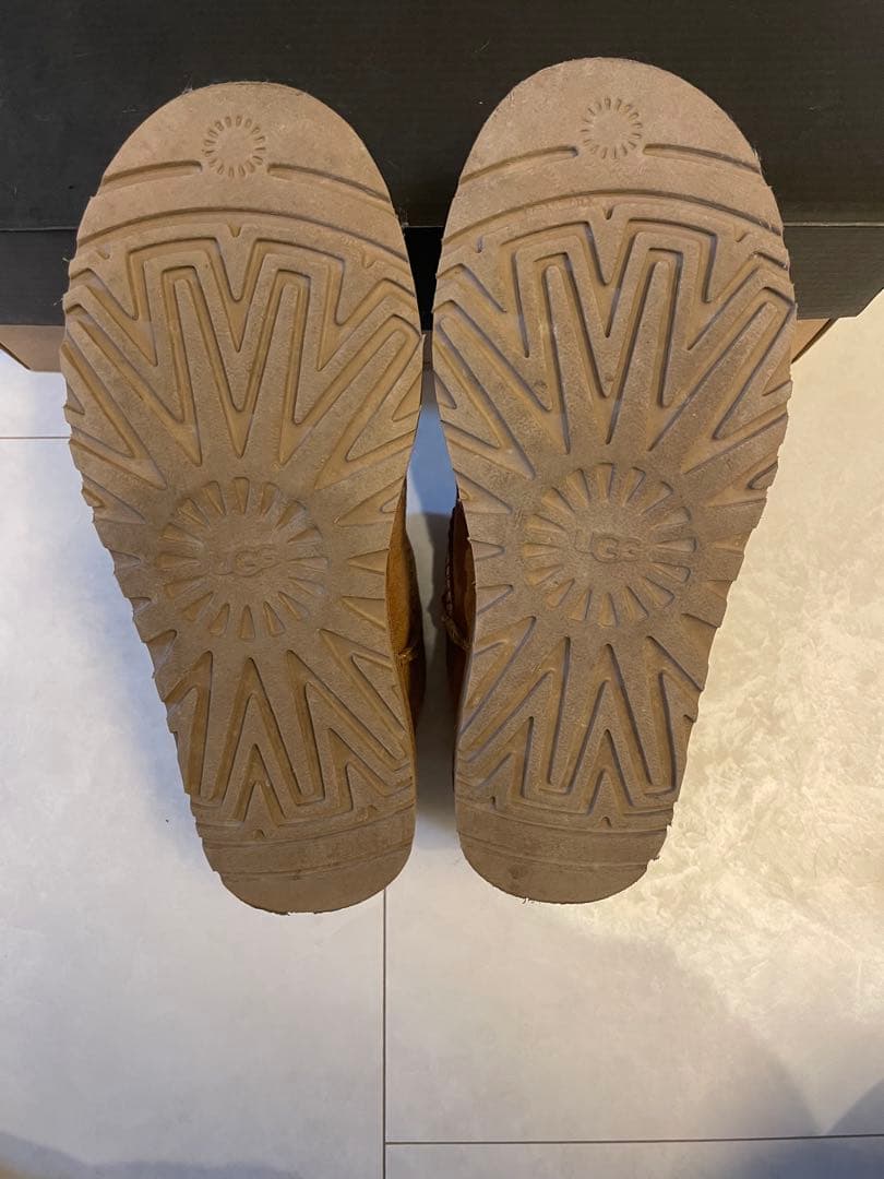 UGGムートンブーツ