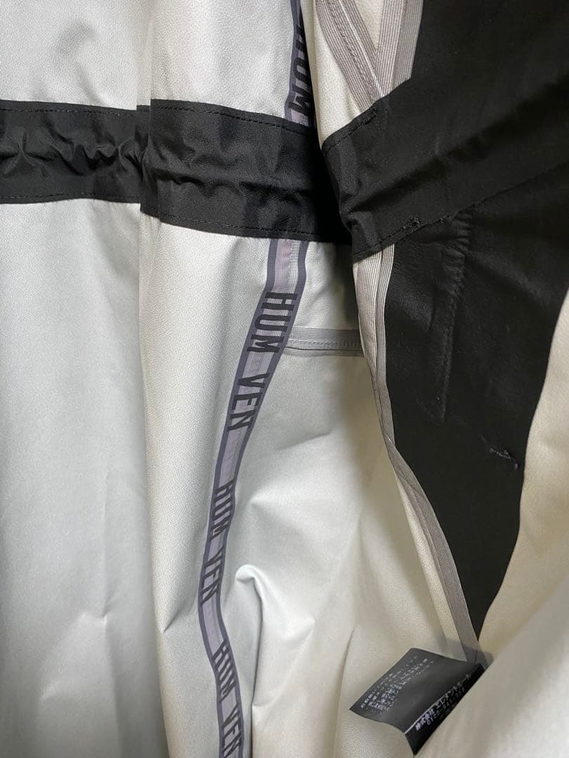 【極美品】HUM VENT PLUVIA 3RAYER COAT
