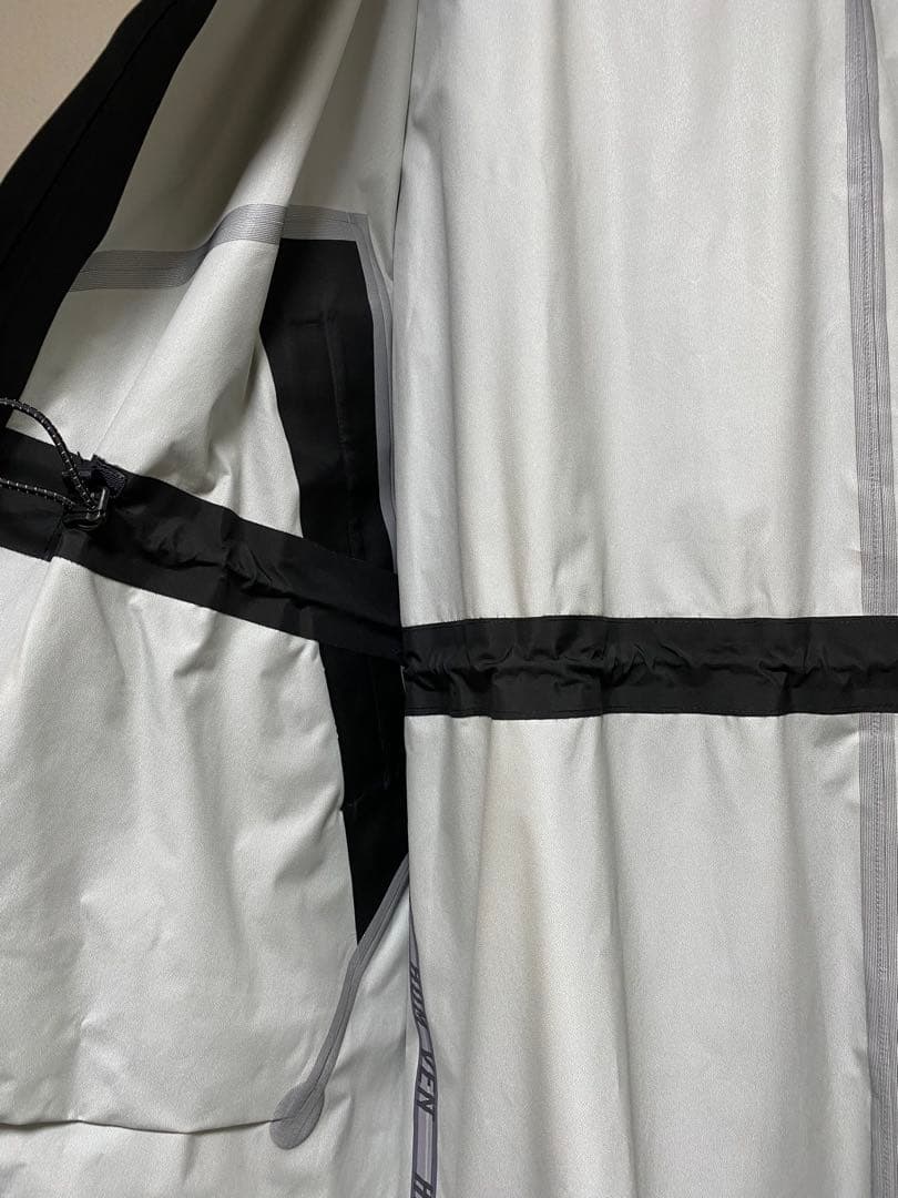【極美品】HUM VENT PLUVIA 3RAYER COAT