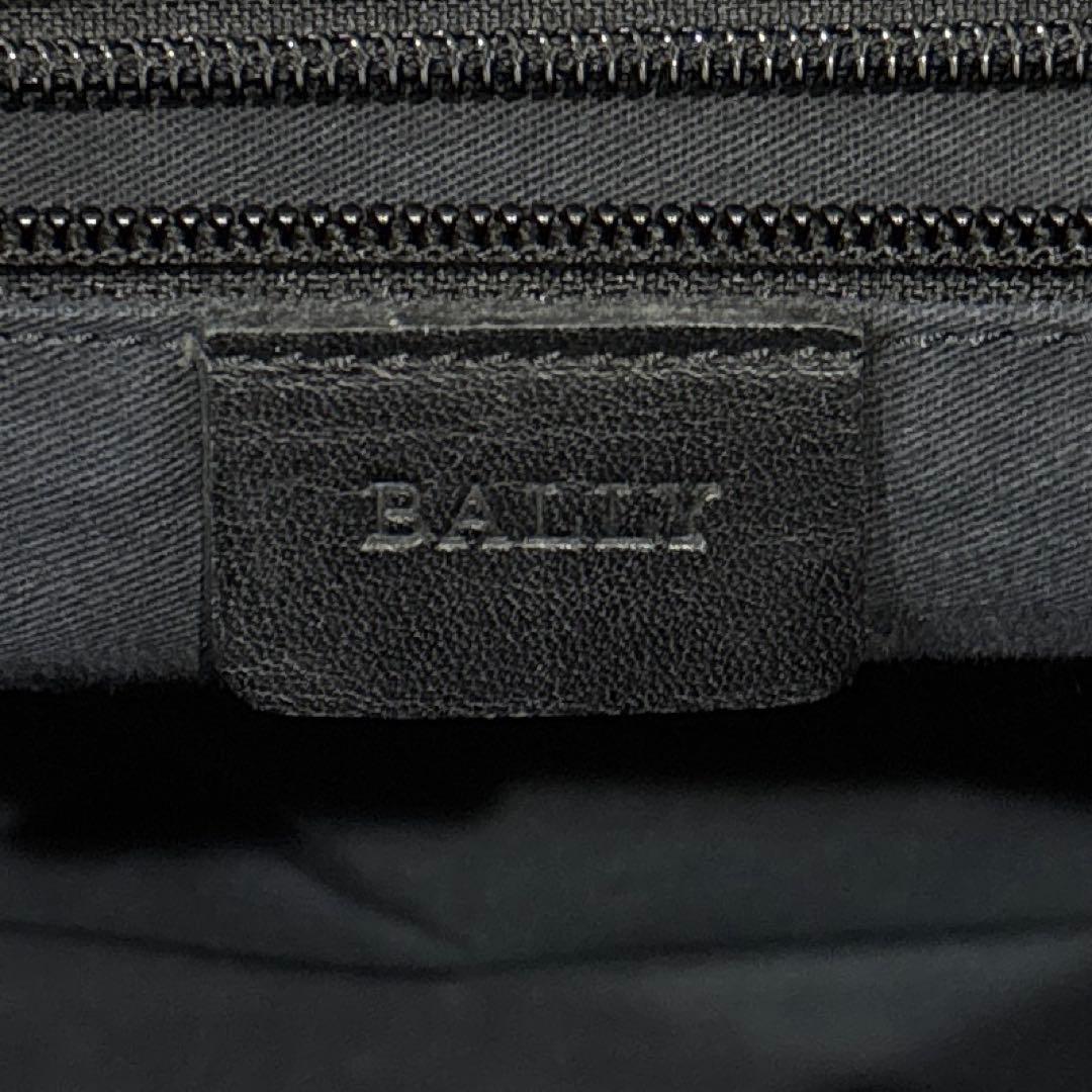 【BALLY】バリー　ショルダーバッグ　メッセンジャーバッグ　A4収納可