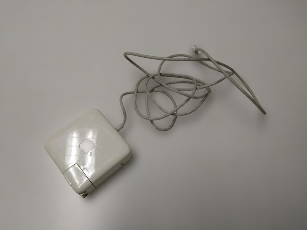 MacBook本体 Apple MacBook Late 2008