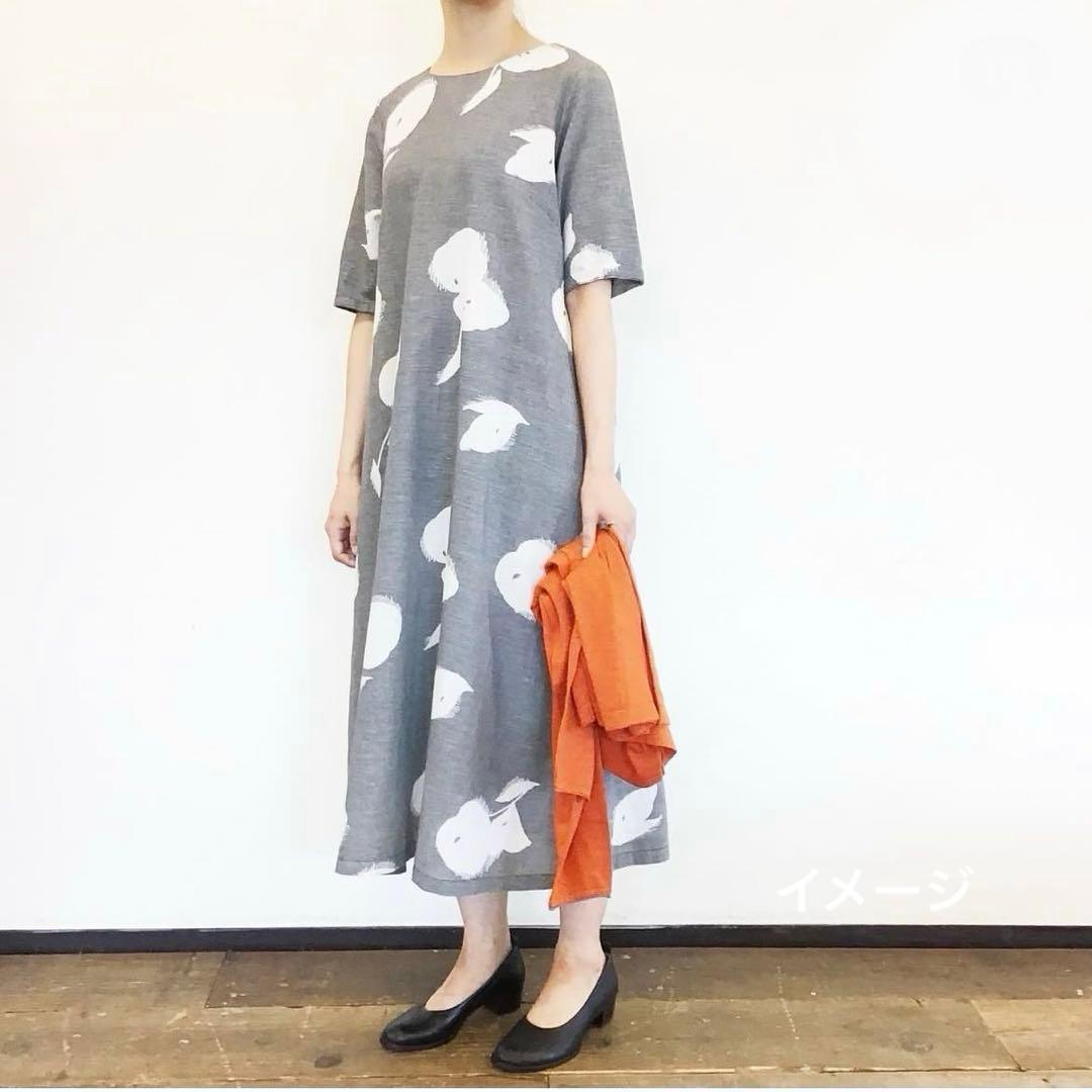 美品！pallas palaceパラスパレス　沙羅の木柄ワンピース