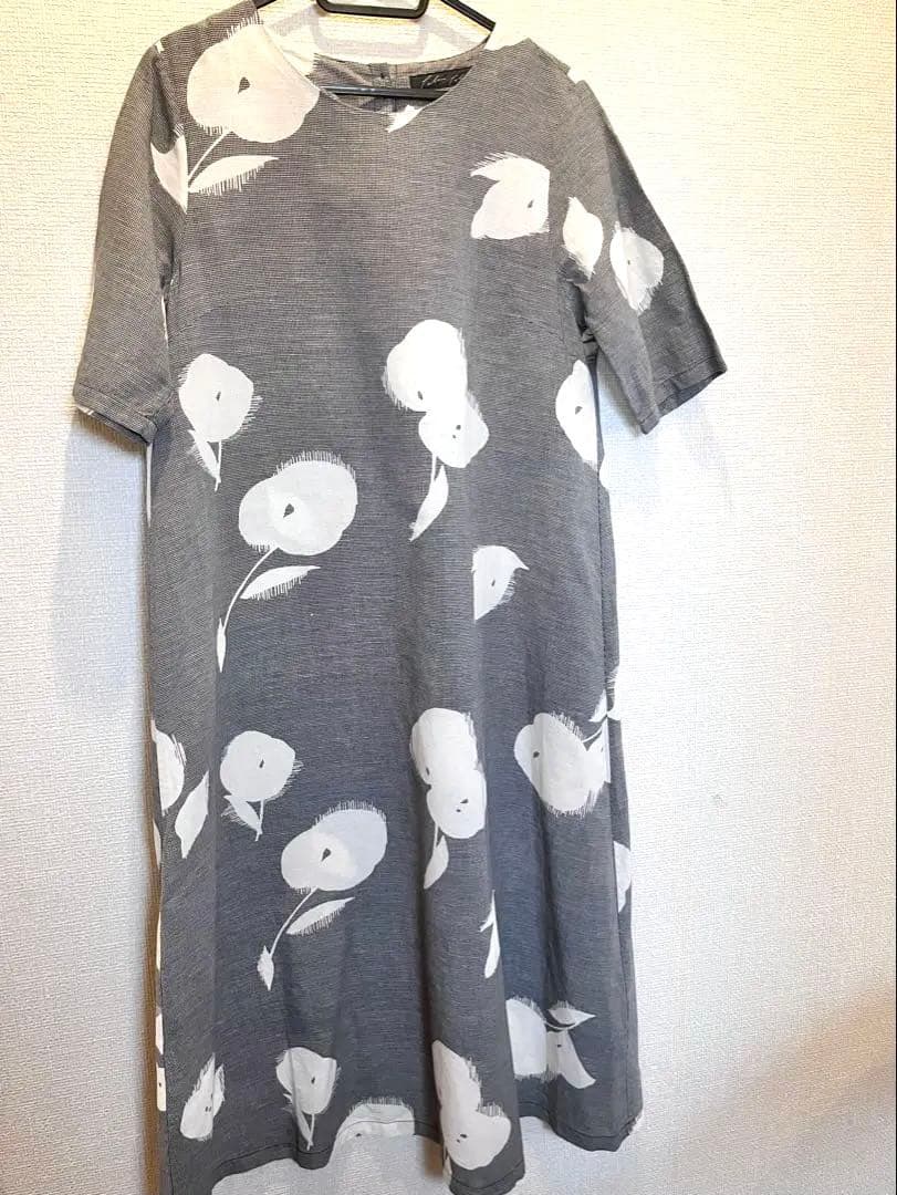 美品！pallas palaceパラスパレス　沙羅の木柄ワンピース