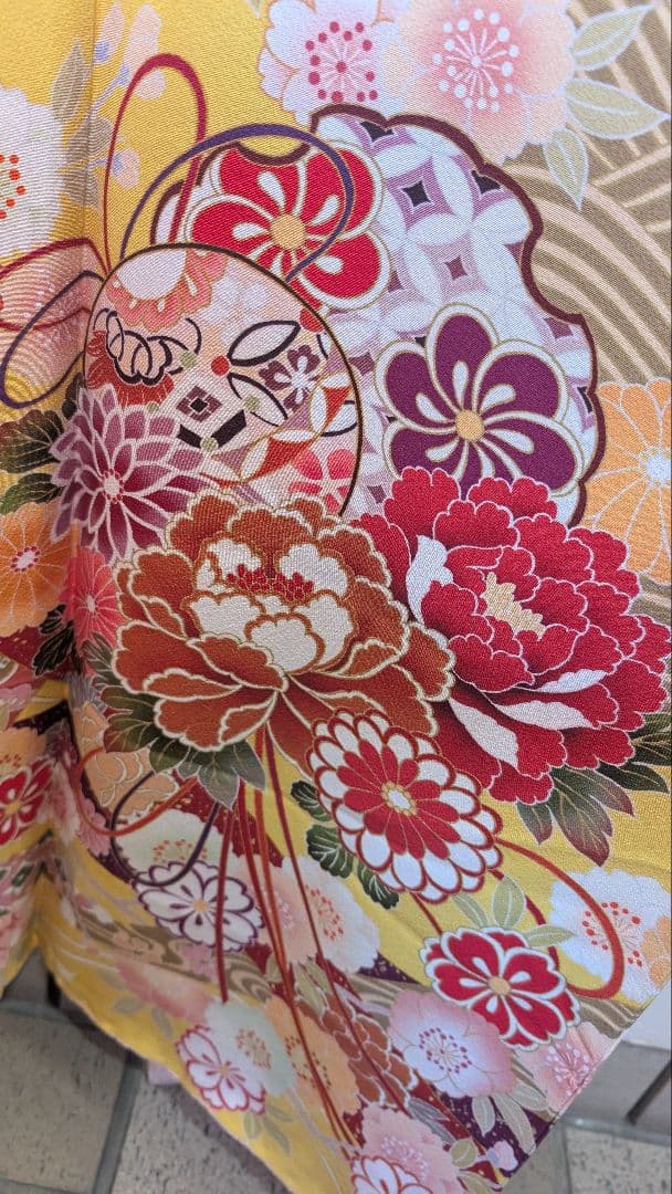 振袖 花柄 黄色 絹