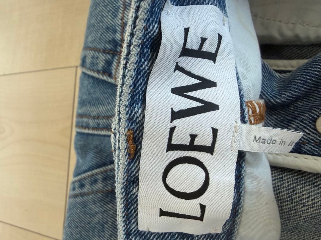LOEWE デニムパンツ