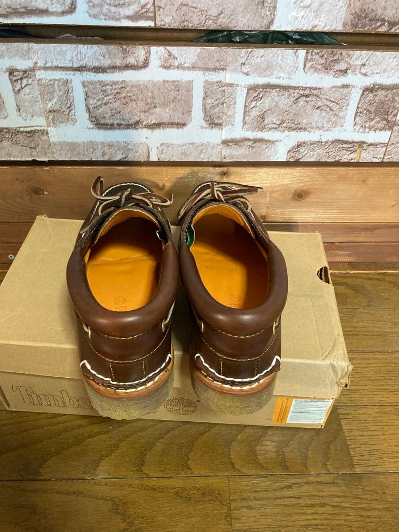 ティンバーランド3eye crassic lug BROWN27㌢9wです
