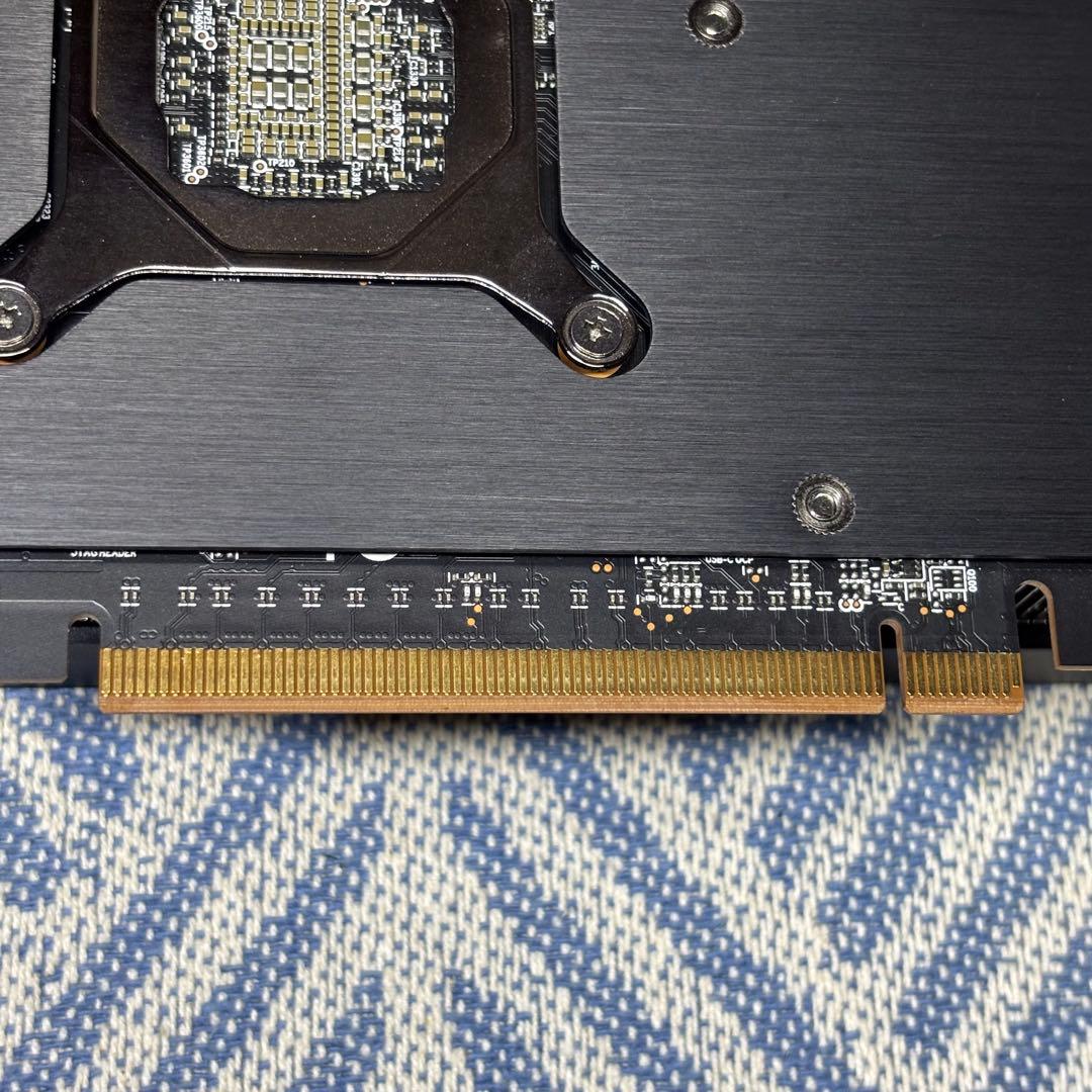 【3連ファンモデル】玄人志向 Radeon 7800XT