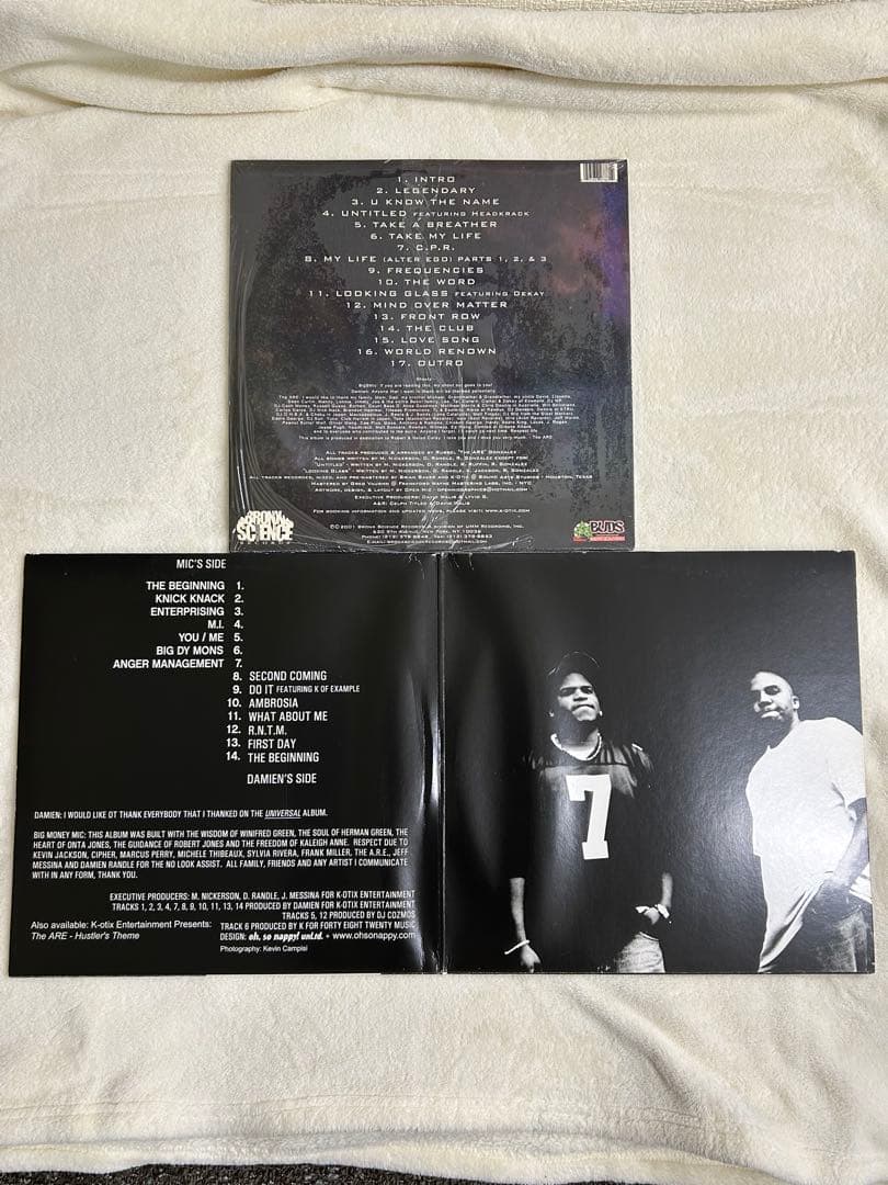 K-Otix ・ UNIVERSAL/THE BLACK ALBUM 2タイトル
