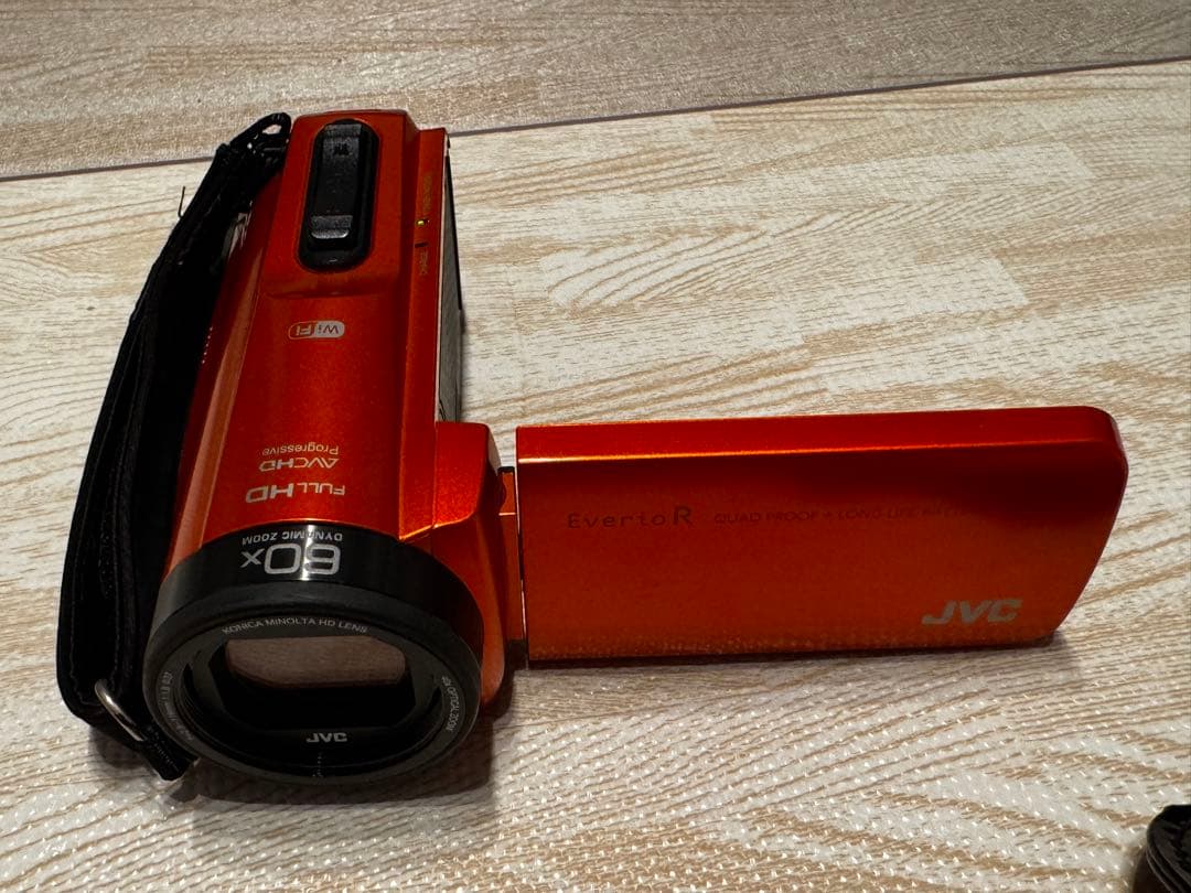 JVC Everio R オレンジ 本体・バック ・広角レンズ・浮輪付ストラップ