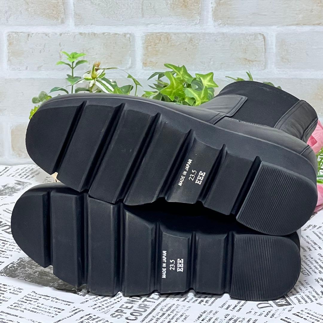 新品未使用品　BeauFort ブラック厚底ブーツ 23.5