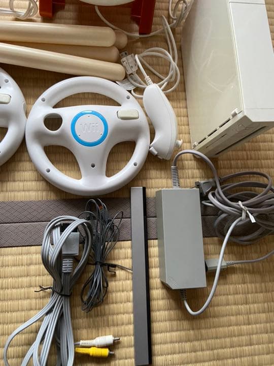 wii 本体　太鼓　ハンドル　セット