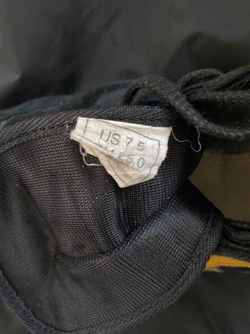 ASICS ボクシングシューズ 黒/黄 ハイカット