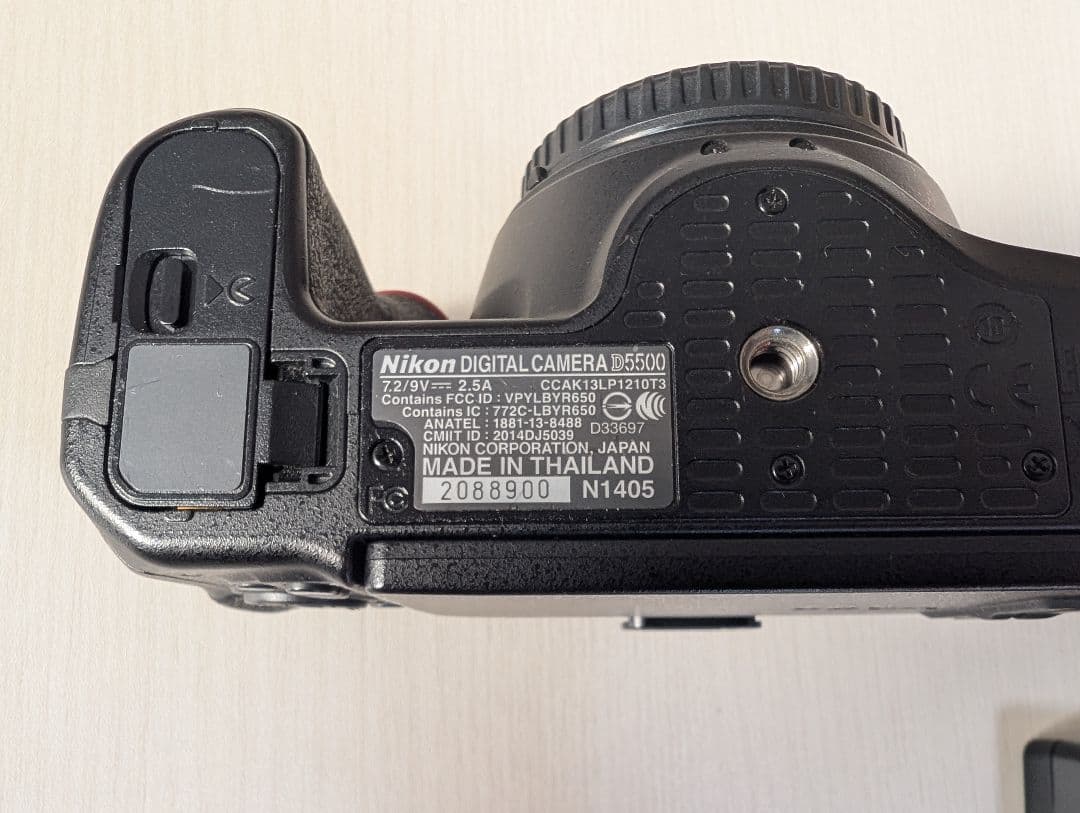 【美品】Nikon D5500 デジタル一眼レフカメラ 本体