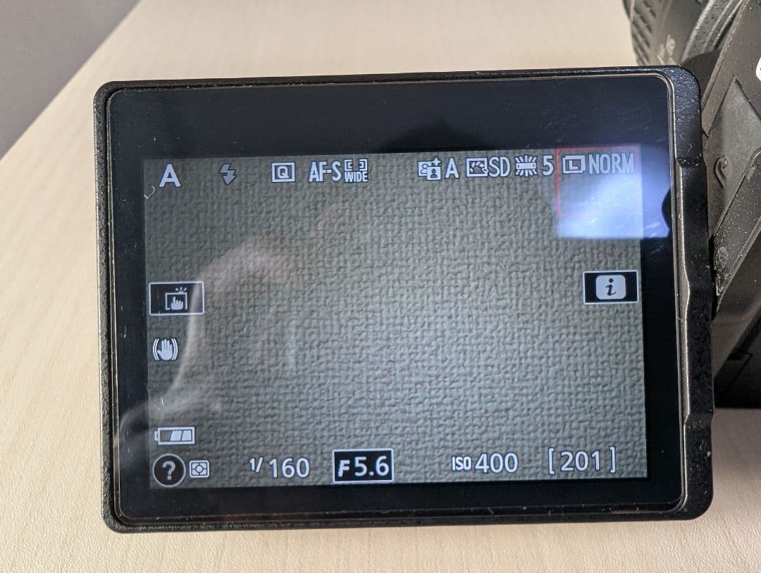 【美品】Nikon D5500 デジタル一眼レフカメラ 本体