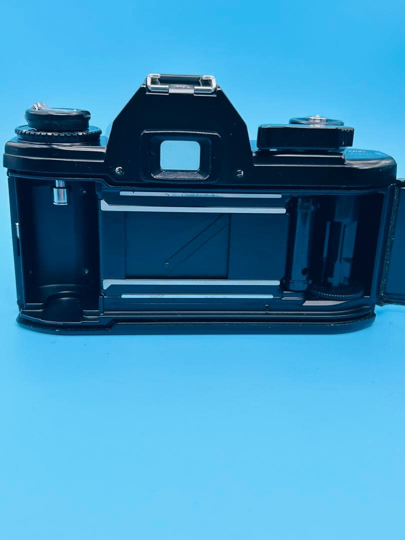 Nikon EM ZOOM Ai 35〜70 またはニコマートFT 整備品