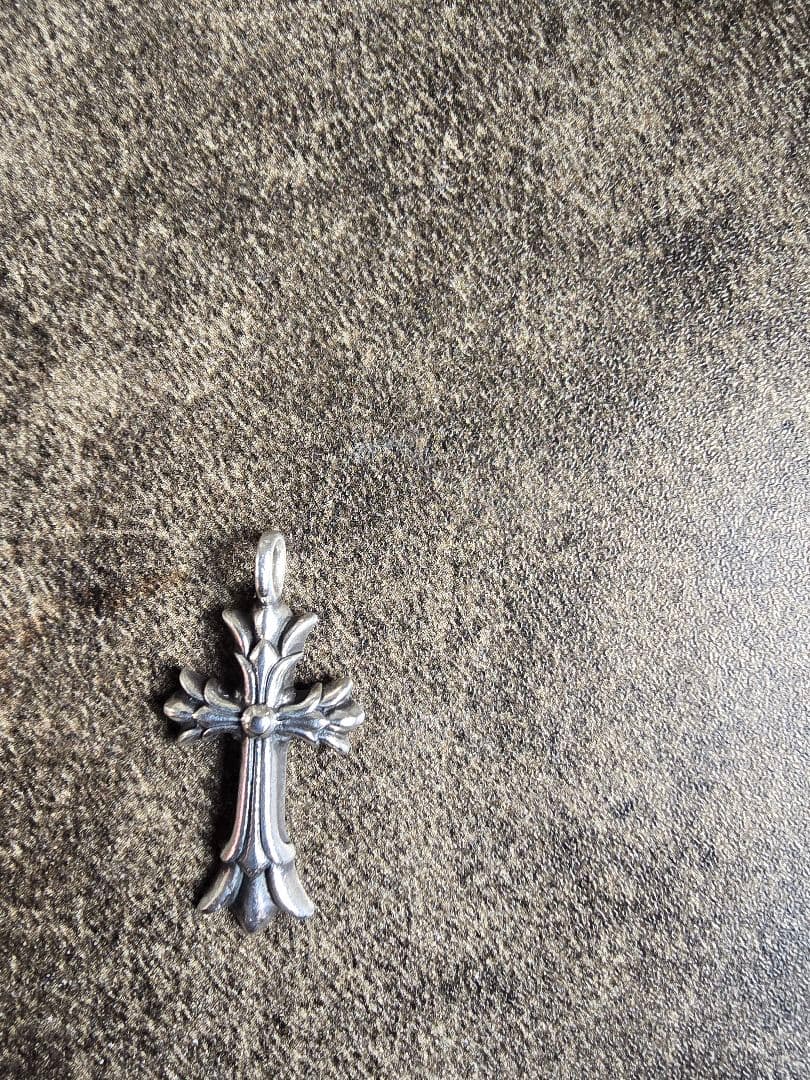 クロムハーツ クロスネックレス Chrome Hearts