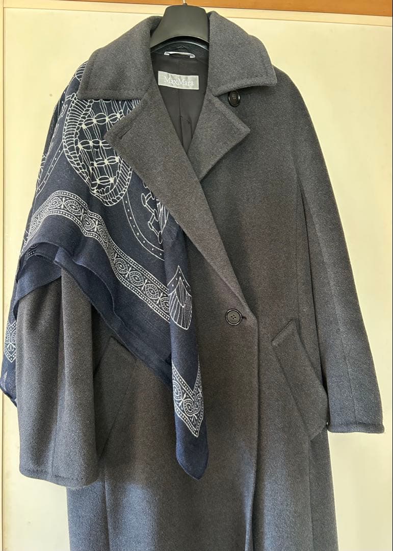 Max Mara ダークグレー ロングコート　訳あり品