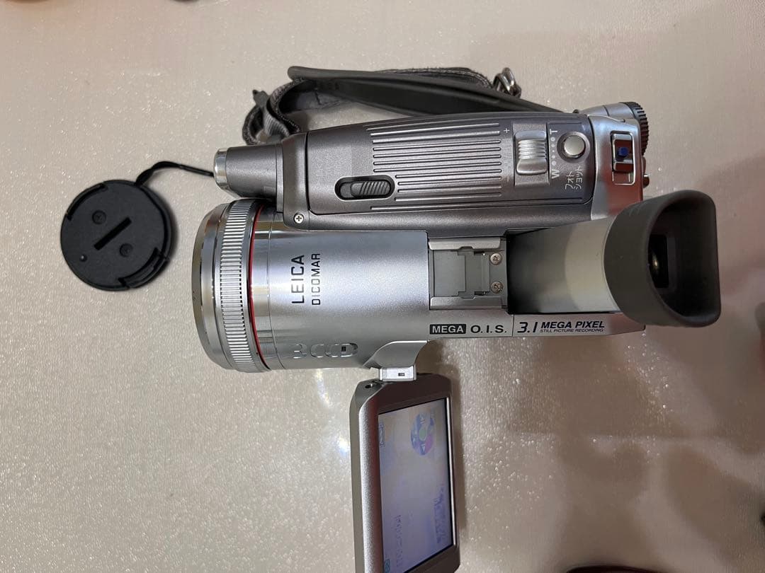 Panasonic NV-GS250デジタルビデオカメラ シルバー