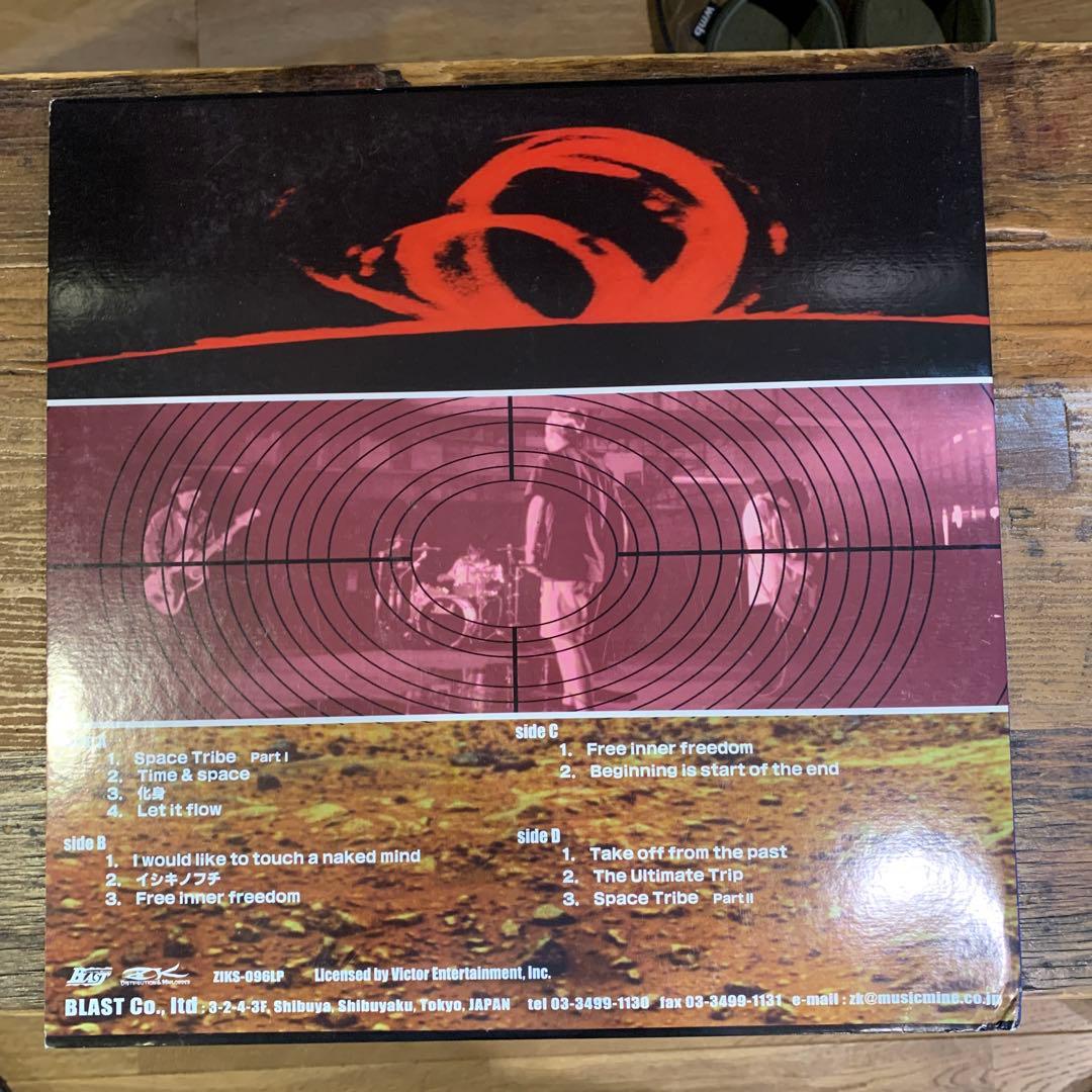 WRENCH - Blue Blood Blueレコード
