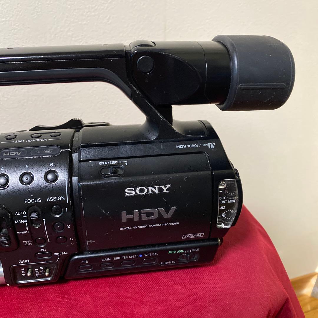 Sony HVR-Z1J【通電OK】業務用ビデオカメラ 本体②