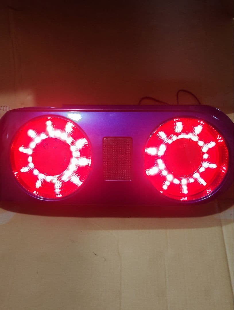 ち*ん様 BNR32 テールライト ニスモテール風LED仕様 青　HCR32
