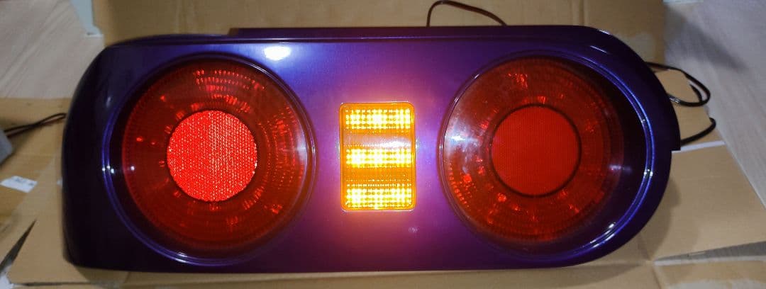ち*ん様 BNR32 テールライト ニスモテール風LED仕様 青　HCR32