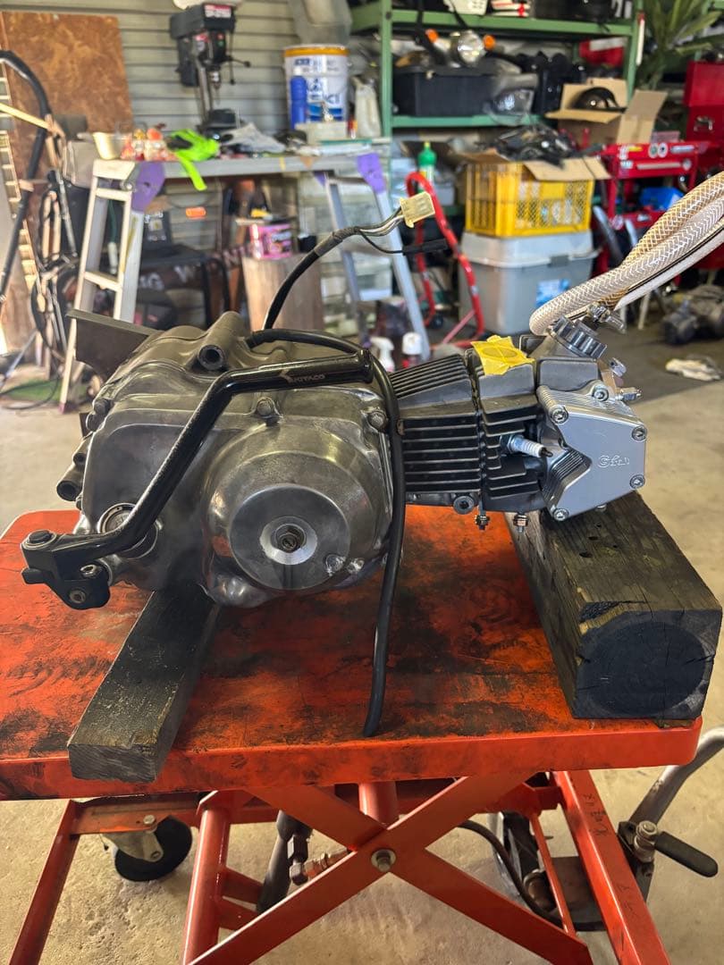 スーパーカブエンジン88cc 送料込み