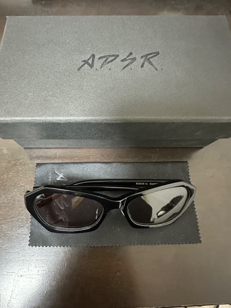 【完売品】ADSR KIEDIS 01 ブラックサングラス