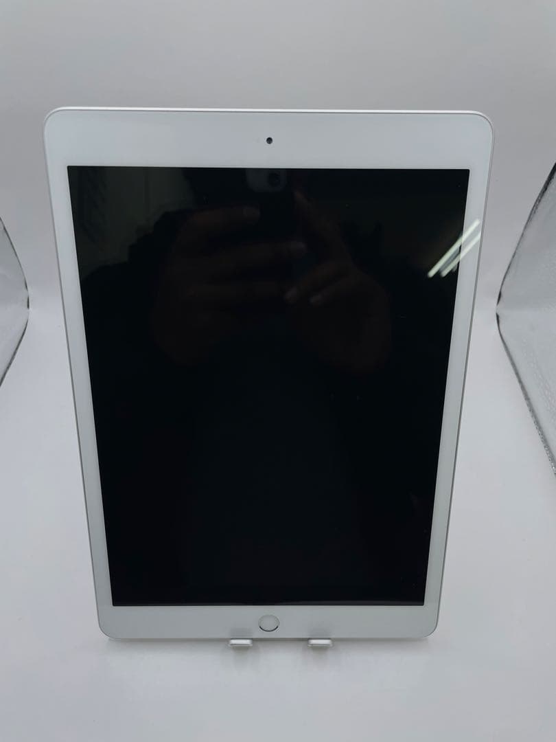 r*o様 iPad 7世代 32GB 本体 バッテリー91%
