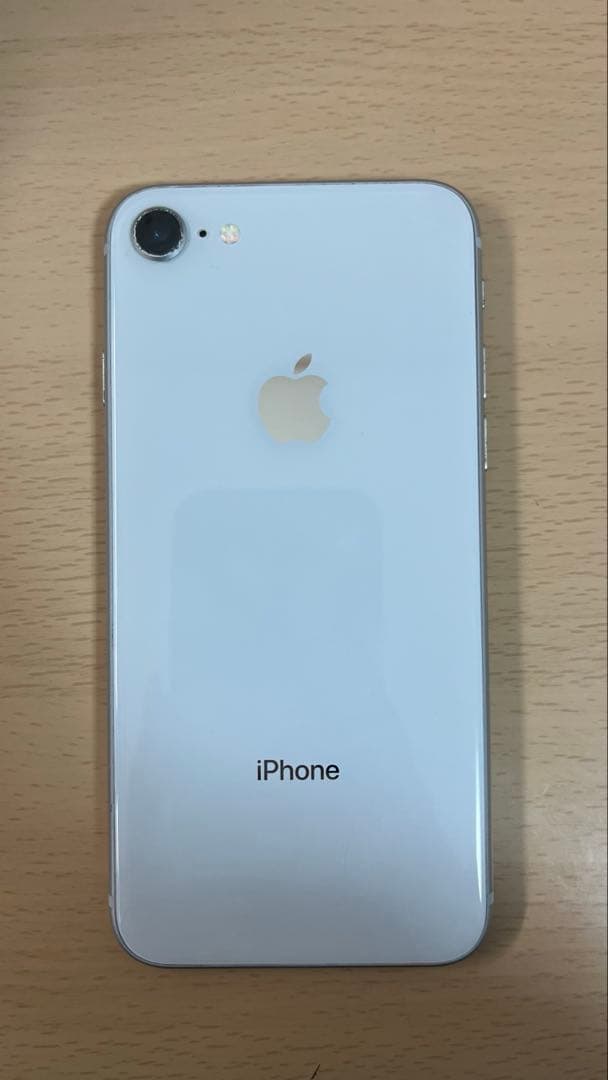 ✧ 起動・使用可能 匿名配送 ✧iPhone 8 本体 SIMフリー
