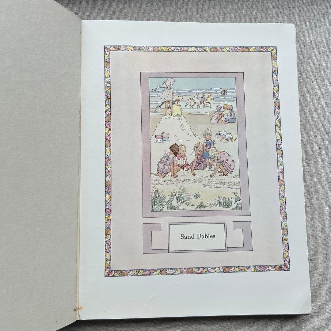 A GALLERY OF CHILDREN A. A. Milne 洋書　絵本