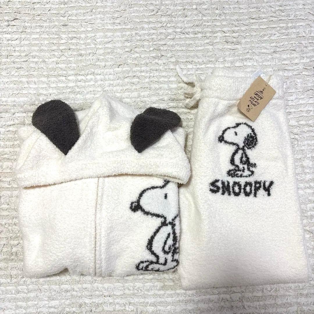 【値下げ】新品　スヌーピー フード付きルームウェア上下