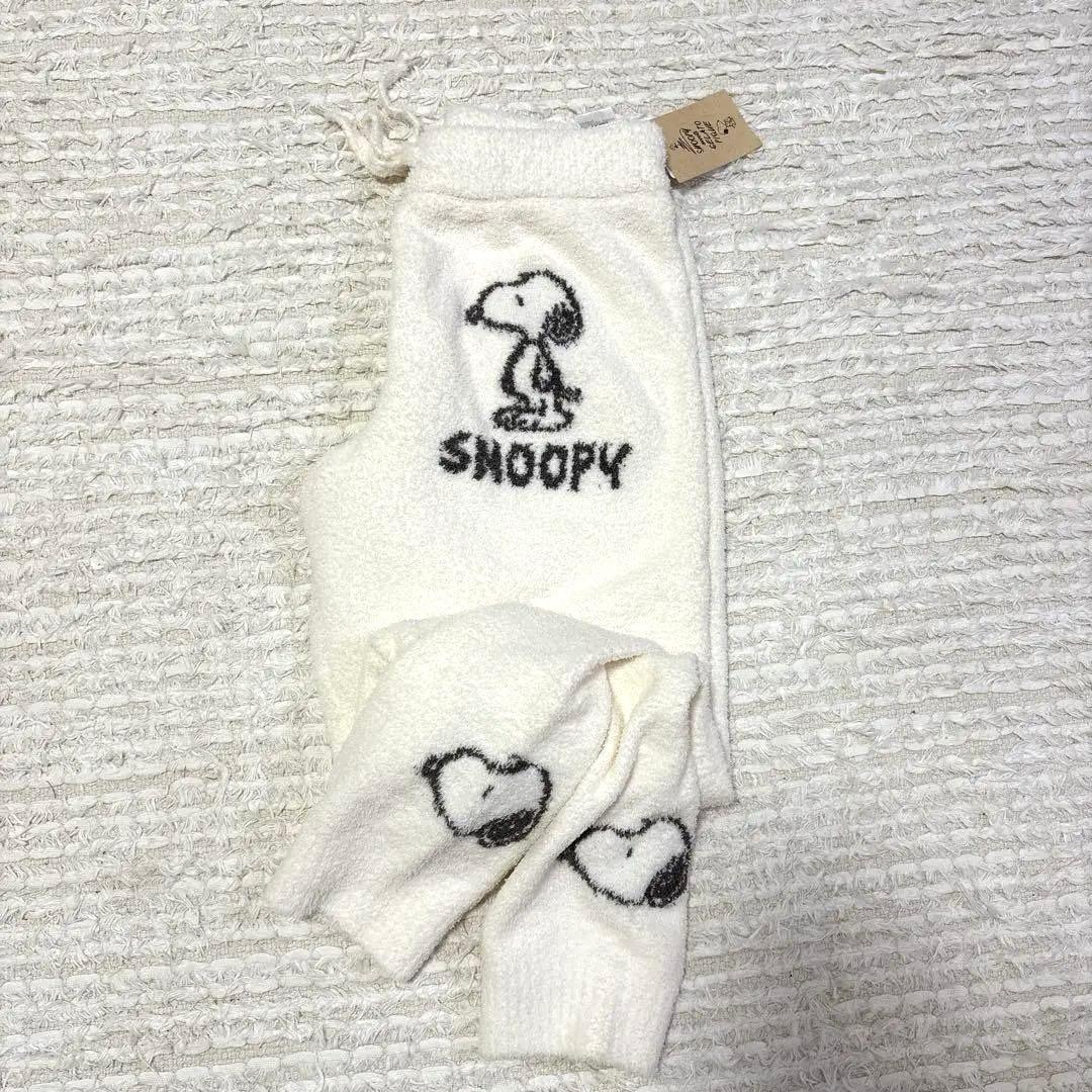 【値下げ】新品　スヌーピー フード付きルームウェア上下