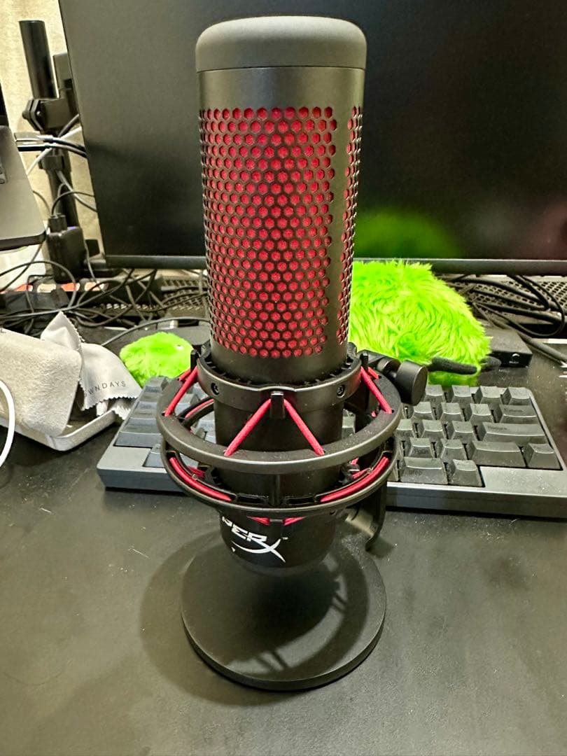 HyperX QUADCAST USBコンデンサーゲーミングマイク