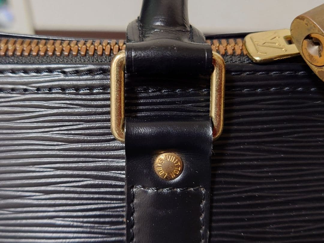 LOUIS VUITTON ルイヴィトン エピ キーポル45 ボストン バッグ