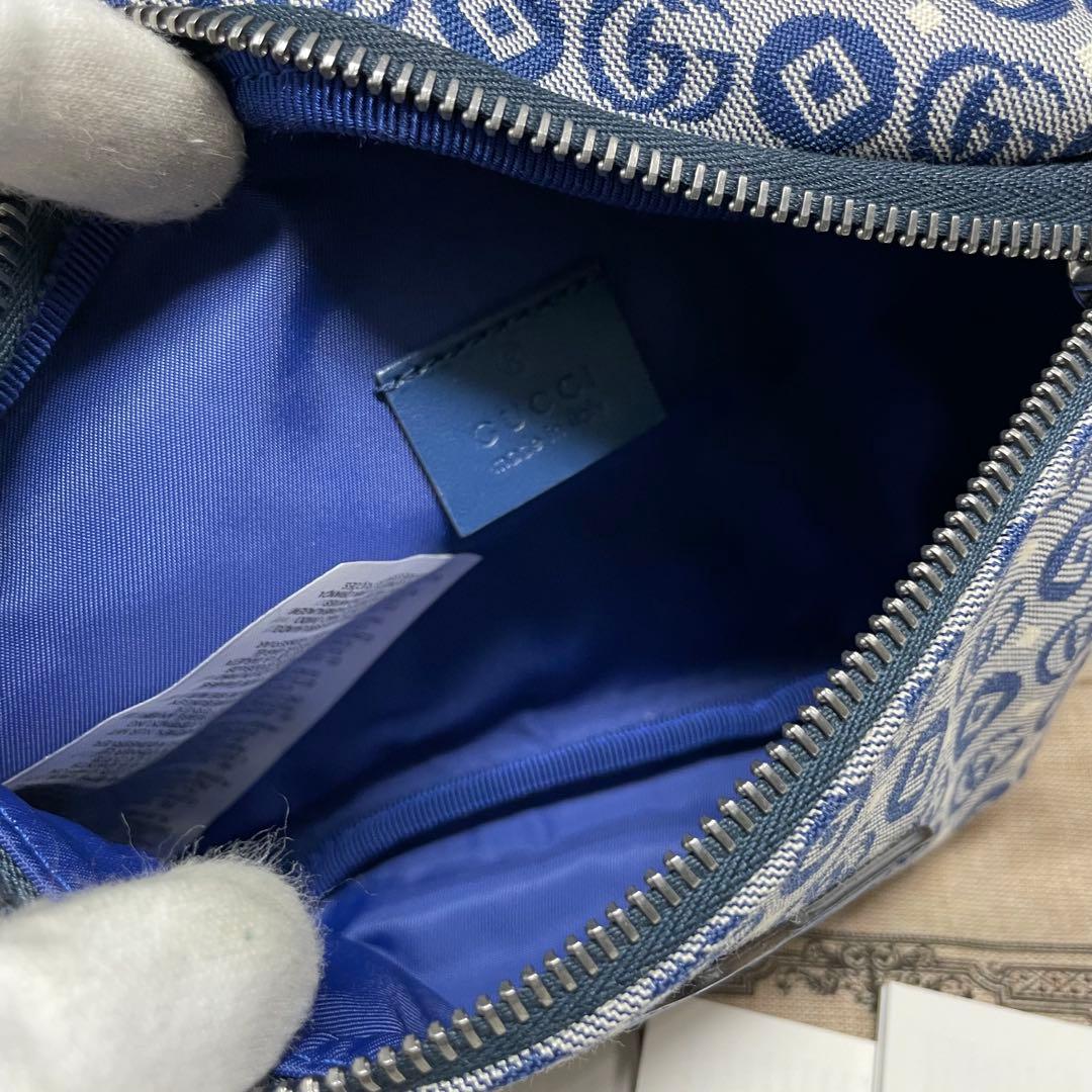 (*)様 新品　GUCCI ボディバッグ スターエンブレム ネイビー