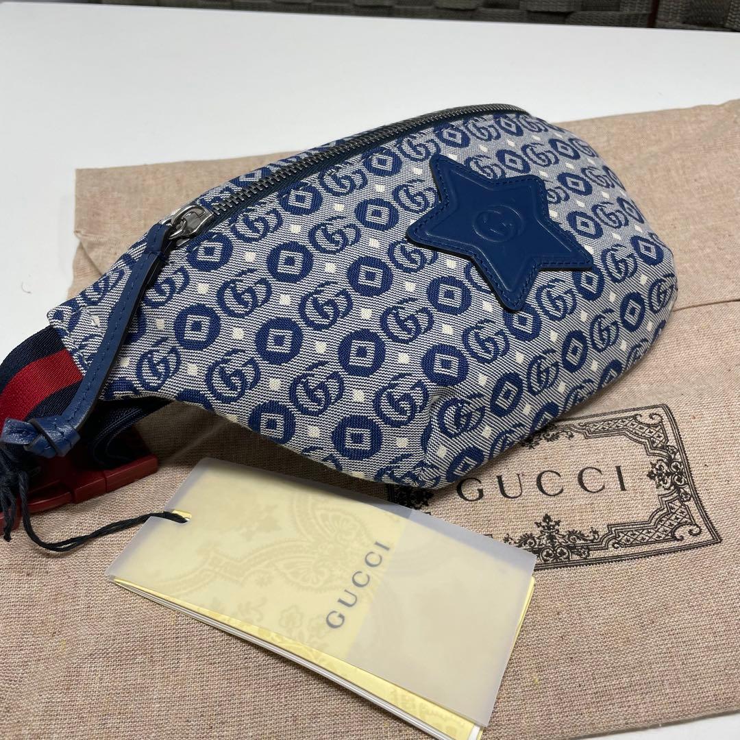 (*)様 新品　GUCCI ボディバッグ スターエンブレム ネイビー